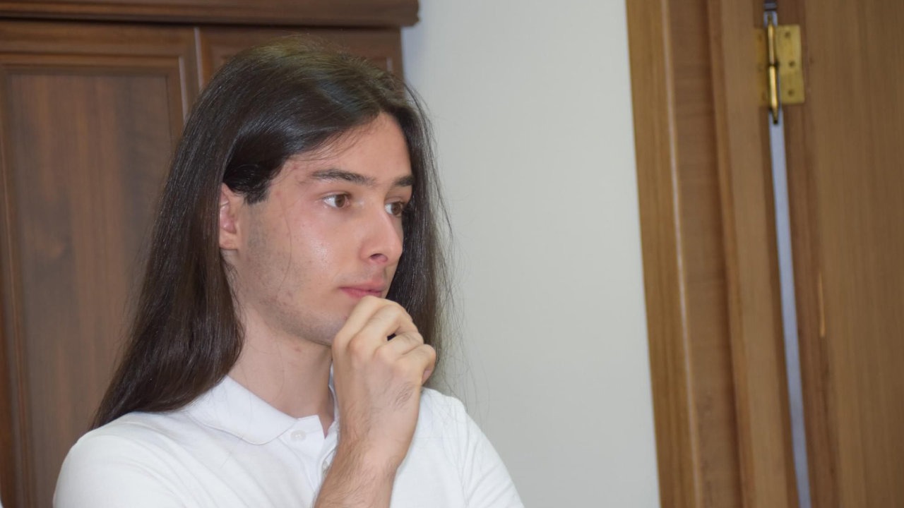 Vlad Gabriel Ristache - Student