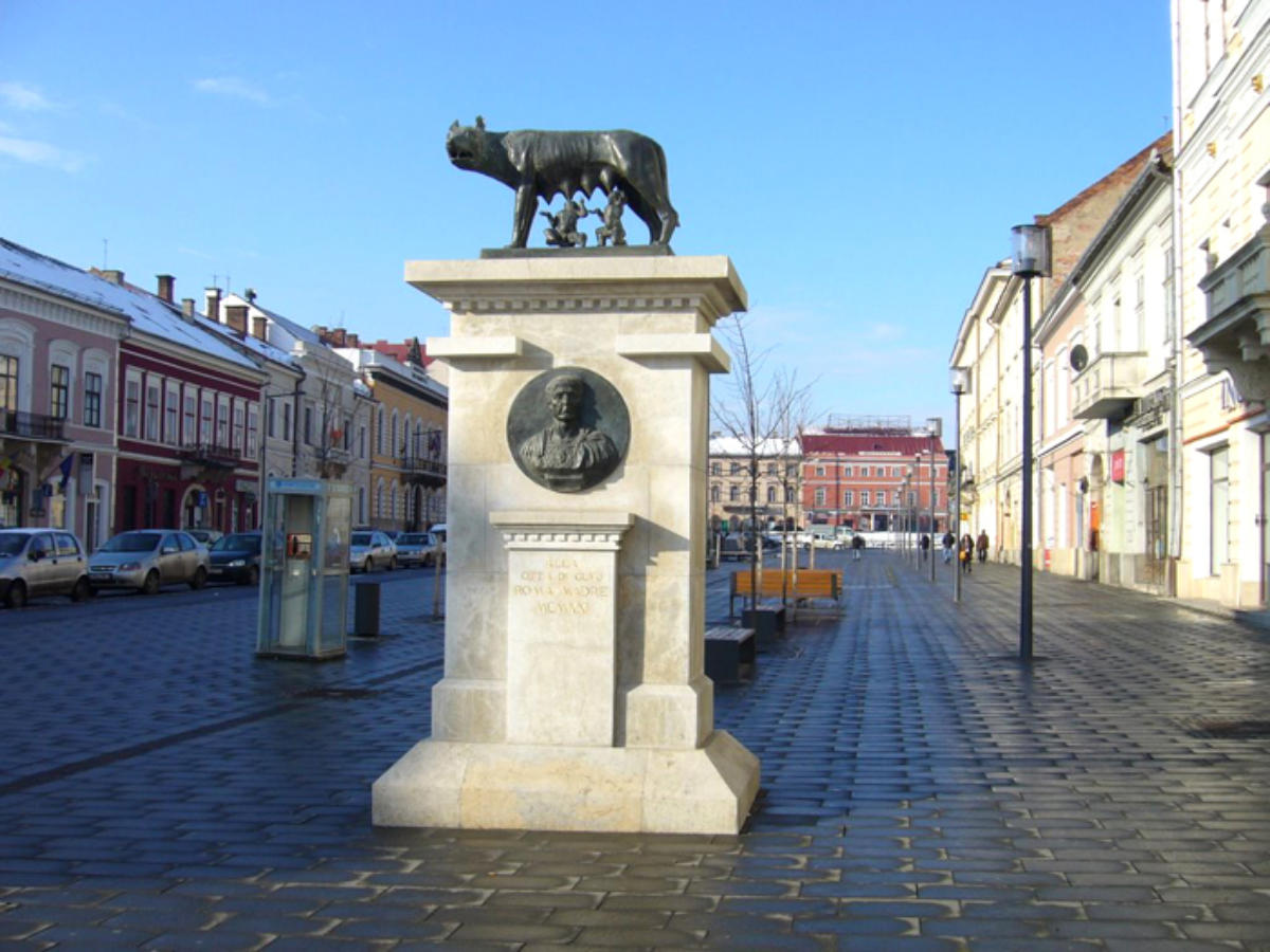 Statuia Lupoaicei, Cluj Napoca